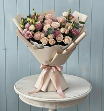 Букет цветов из:  Розы и Лизиантусы #REPLACE_PRED# Новосельцево