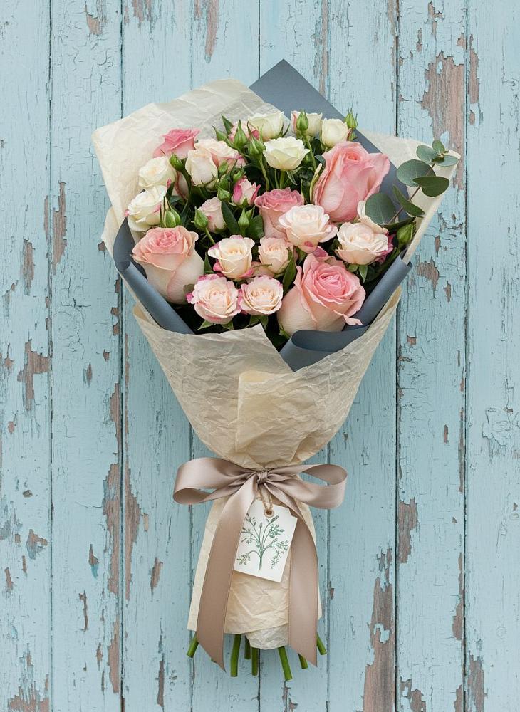 Букет цветов из: Розы в Новосельцево