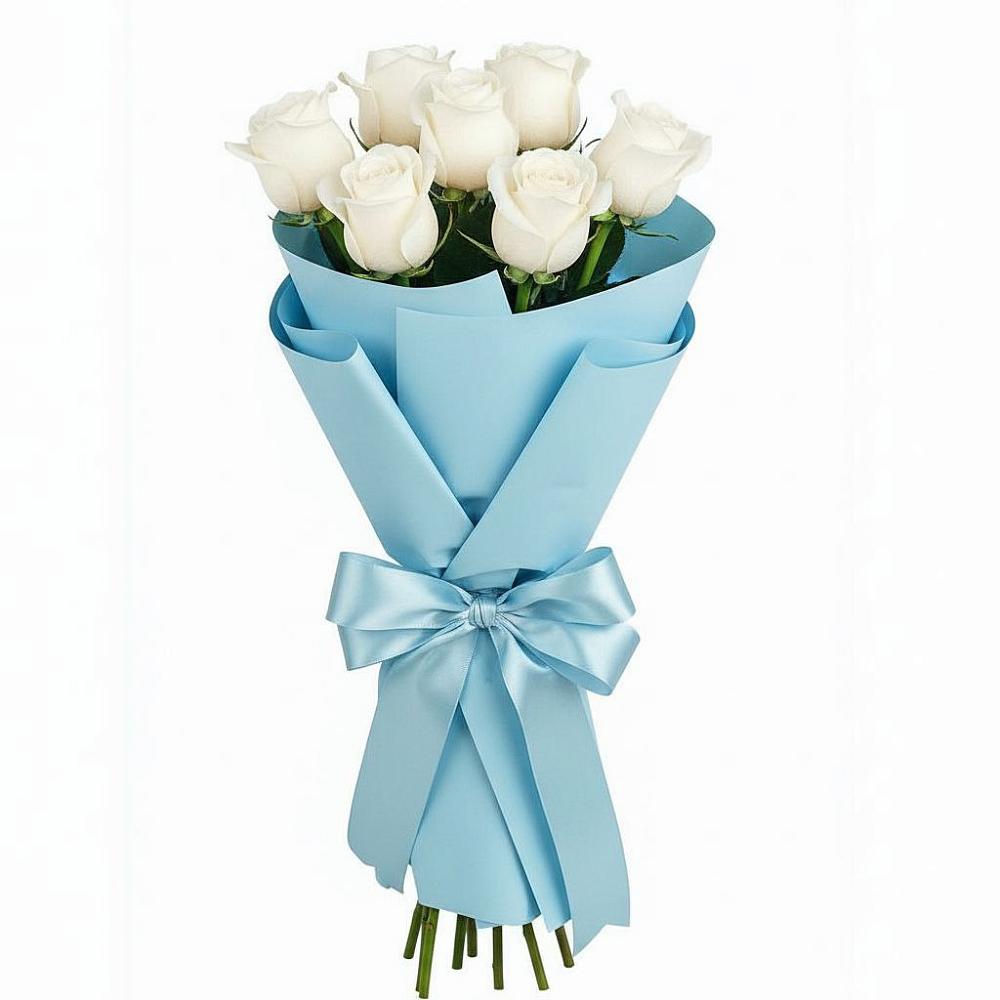 Букет 7 белых роз Проуд в Новосельцево