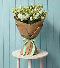 Букет цветов из:  Лизиантусы в Новосельцево