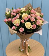 Букет цветов из:  Розы в Новосельцево